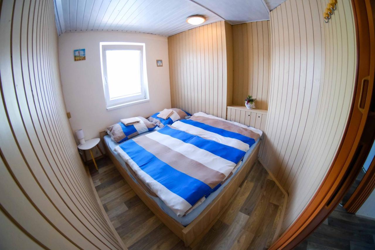 Apartmány Neronet Velké Pavlovice Exterior foto